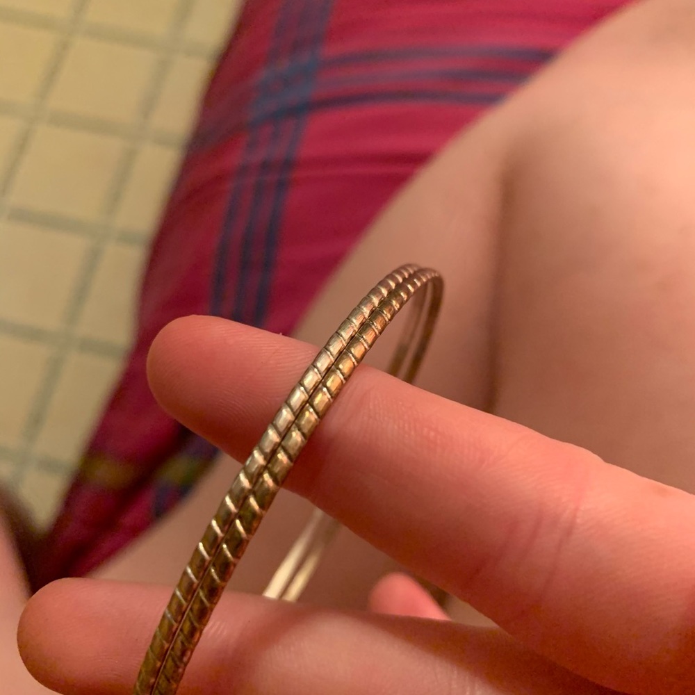 10 bracelets - Picture 2 of 3
